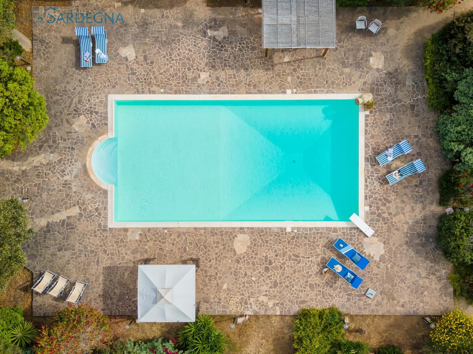 Villa Melograno With Exclusive Swimming Pool Surrounded By Greenery Campanedda 外观 照片